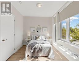 28 Sonic Way, Toronto, ON M3C3Z2 Photo 17