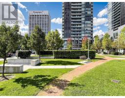 28 Sonic Way, Toronto, ON M3C3Z2 Photo 44