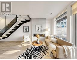 28 Sonic Way, Toronto, ON M3C3Z2 Photo 6