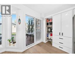 430 56 Avenue SW - photo 15