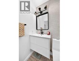 430 56 Avenue SW - photo 18