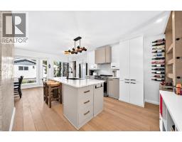 430 56 Avenue SW - photo 14
