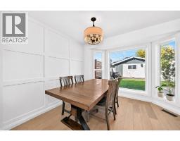 430 56 Avenue SW - photo 17