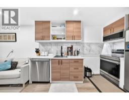 430 56 Avenue SW - photo 32