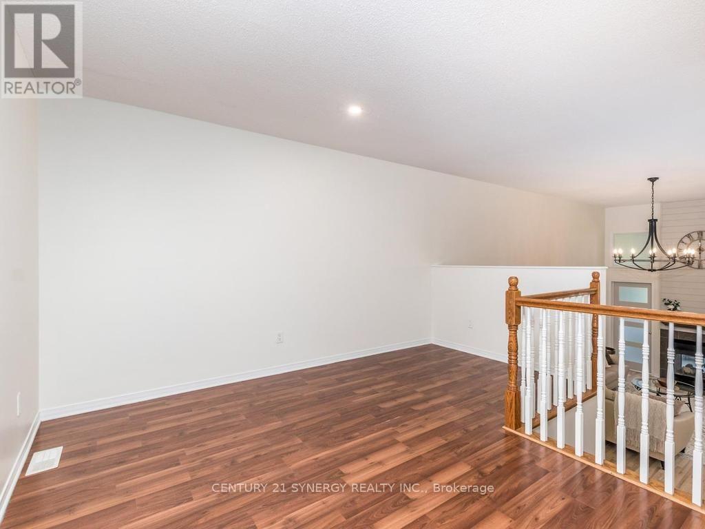 128 MACASSA CIRCLE - Image 28