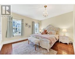 8 Killarney Road, Toronto, ON M5P1L8 Photo 24