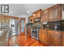 240 everglade Circle SW - photo 10