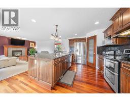 240 everglade Circle SW - photo 12