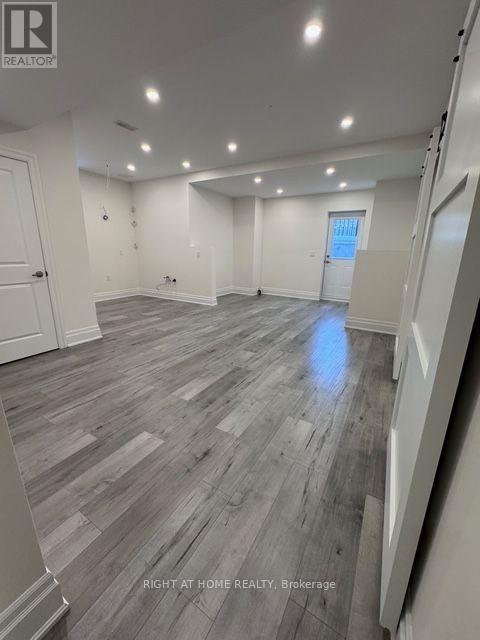 21 Casavant Court, Vaughan, ON photo 42