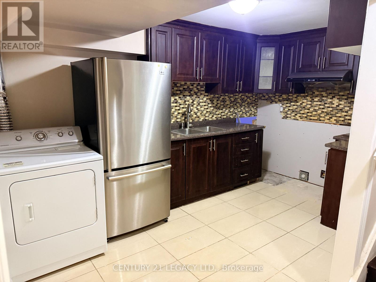 11 Tolton Drive, Brampton, ON photo 22