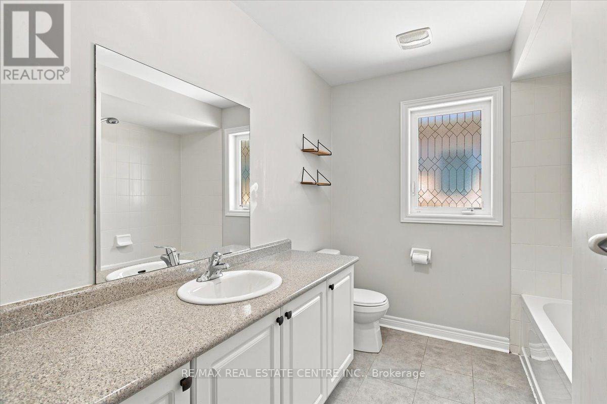 1053 Job Crescent, Milton, ON photo 31