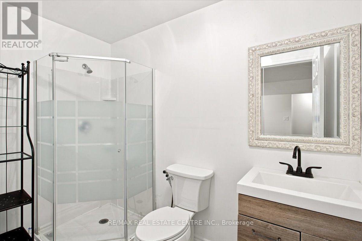 1053 Job Crescent, Milton, ON photo 35