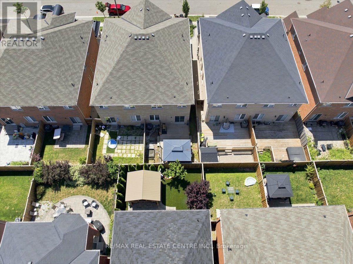 1053 Job Crescent, Milton, ON photo 40