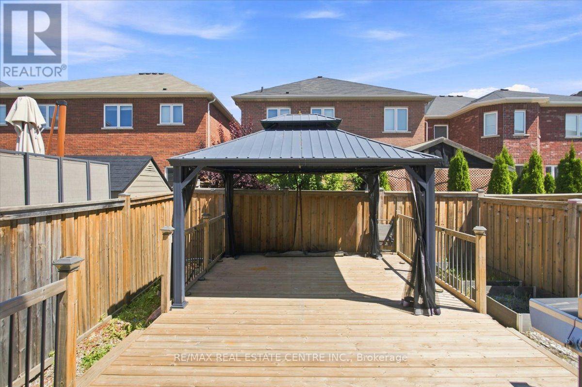 1053 Job Crescent, Milton, ON photo 41