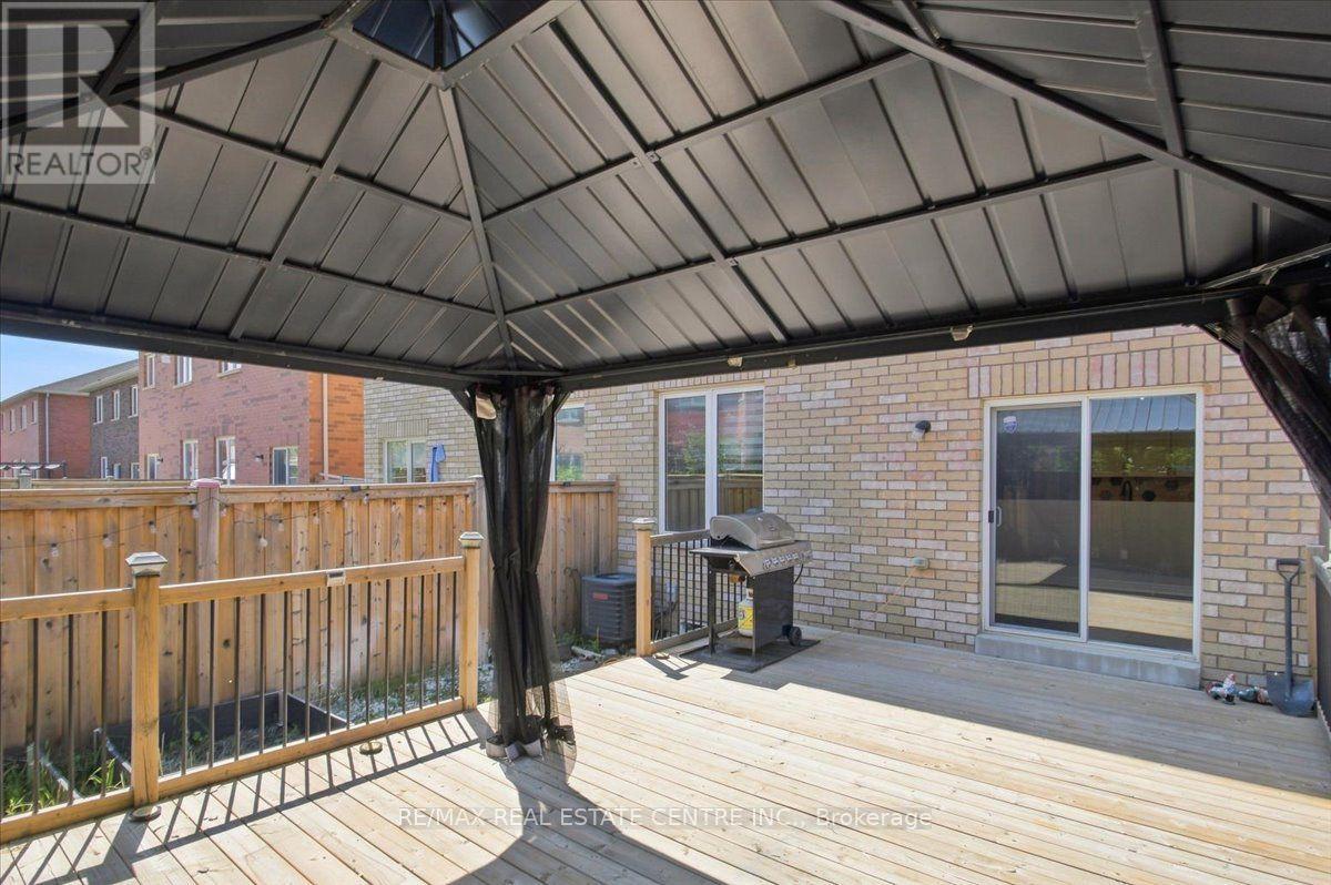 1053 Job Crescent, Milton, ON photo 42