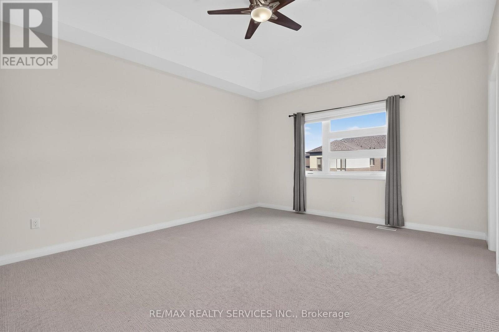 225 CORONATION ROAD - 26