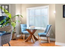 5012 20 Street SW - photo 15