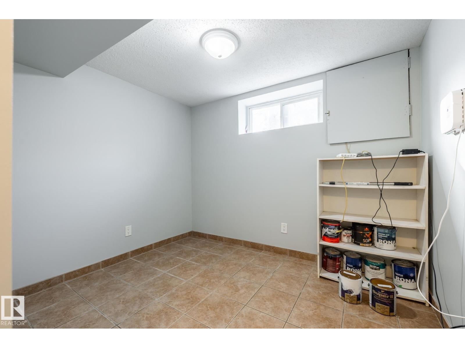 10619 129 AV NW - 26