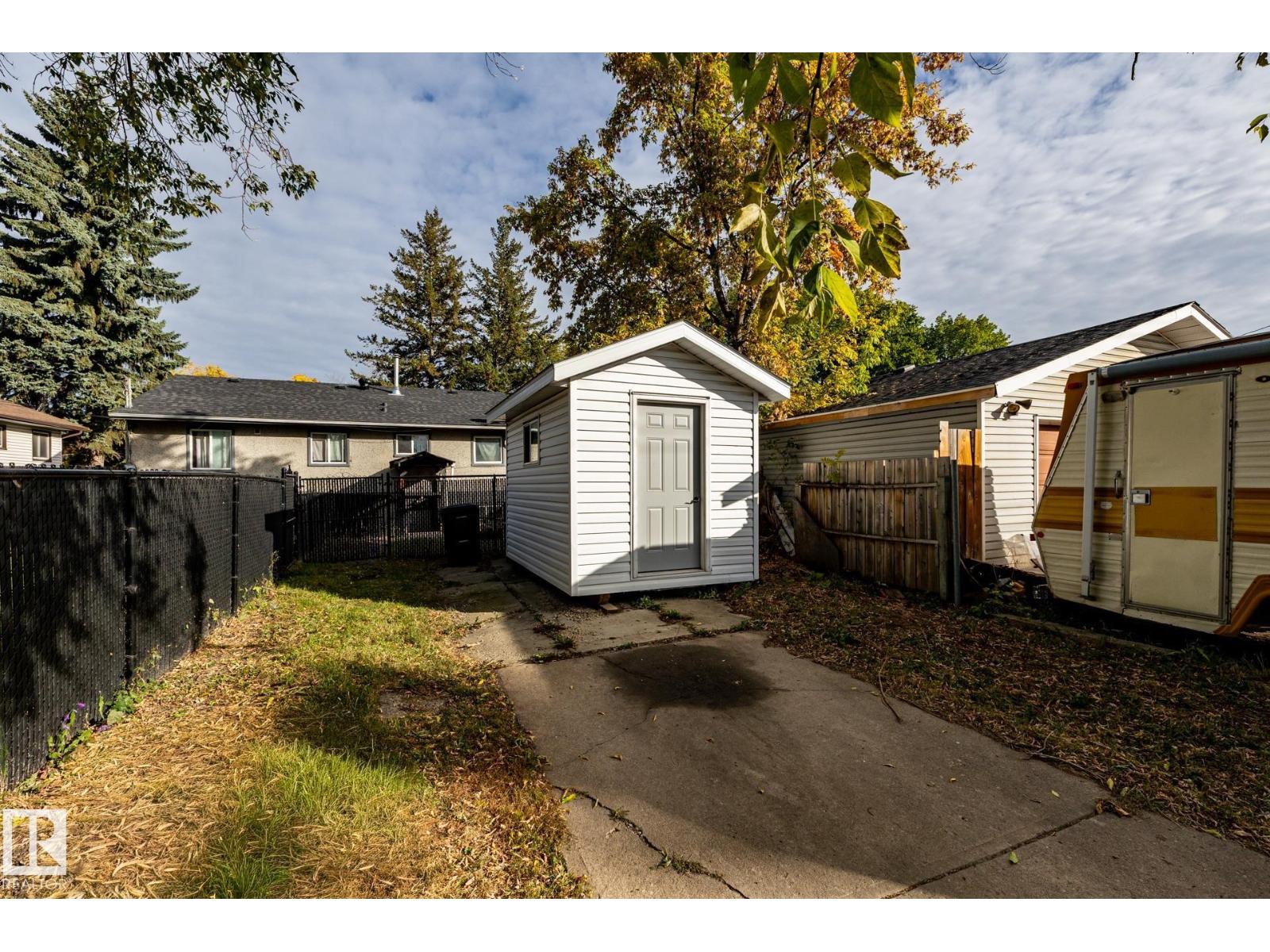 10619 129 AV NW - 28