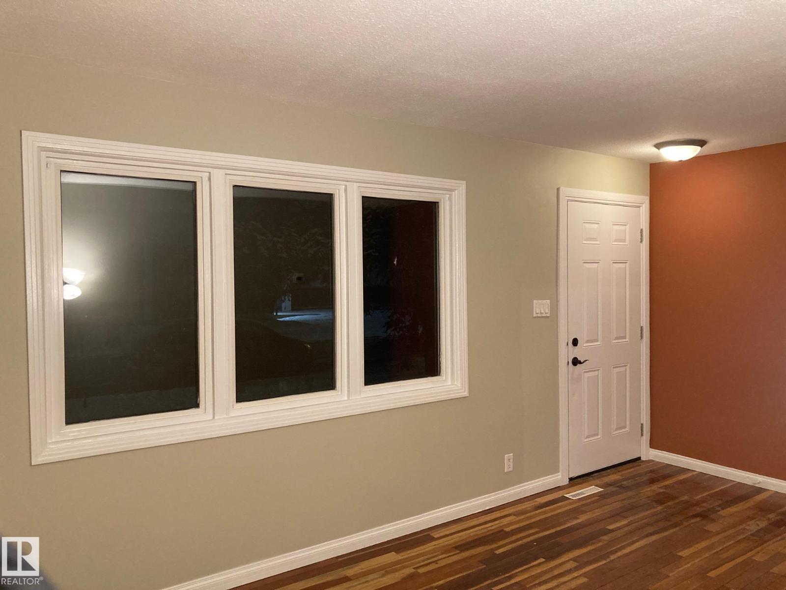 10619 129 AV NW - 43