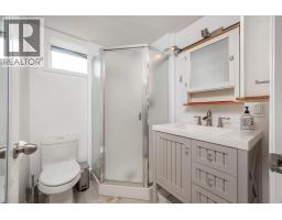 3pc Ensuite bath - 4405 Ottley Road, Lake Country, BC V4V1N1 Photo 17