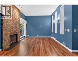 135 Point Drive NW - photo 7