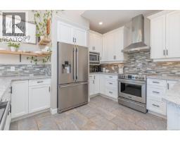 1725 Harambe Way, Nanaimo, BC V9X0B3 Photo 17