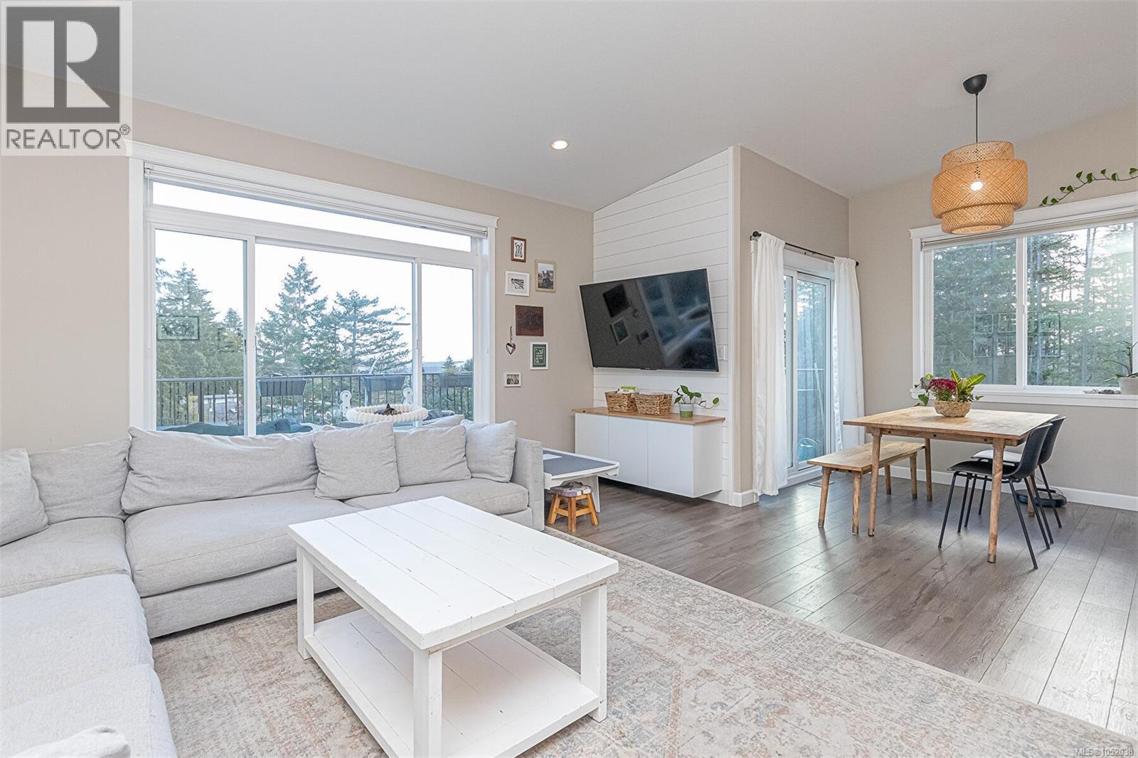 1725 Harambe Way - Image 6