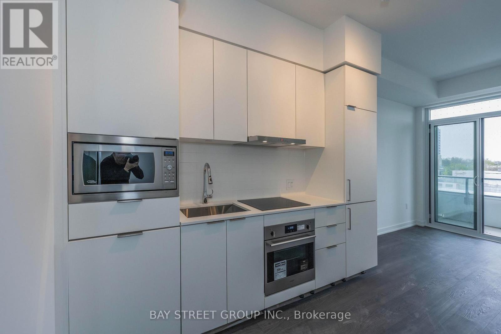 N344 - 7 GOLDEN LION HEIGHTS E, Toronto (Newtonbrook East) — photo 5