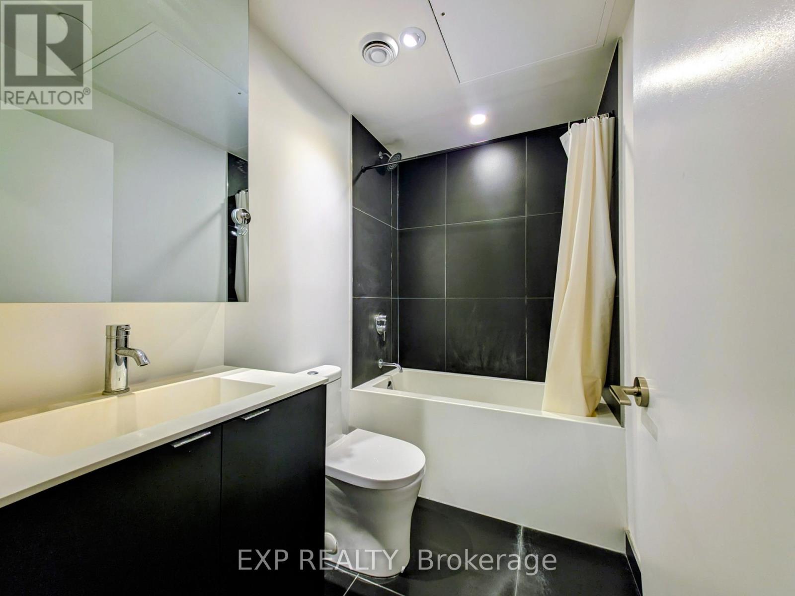 20 Edward Street — photo 15