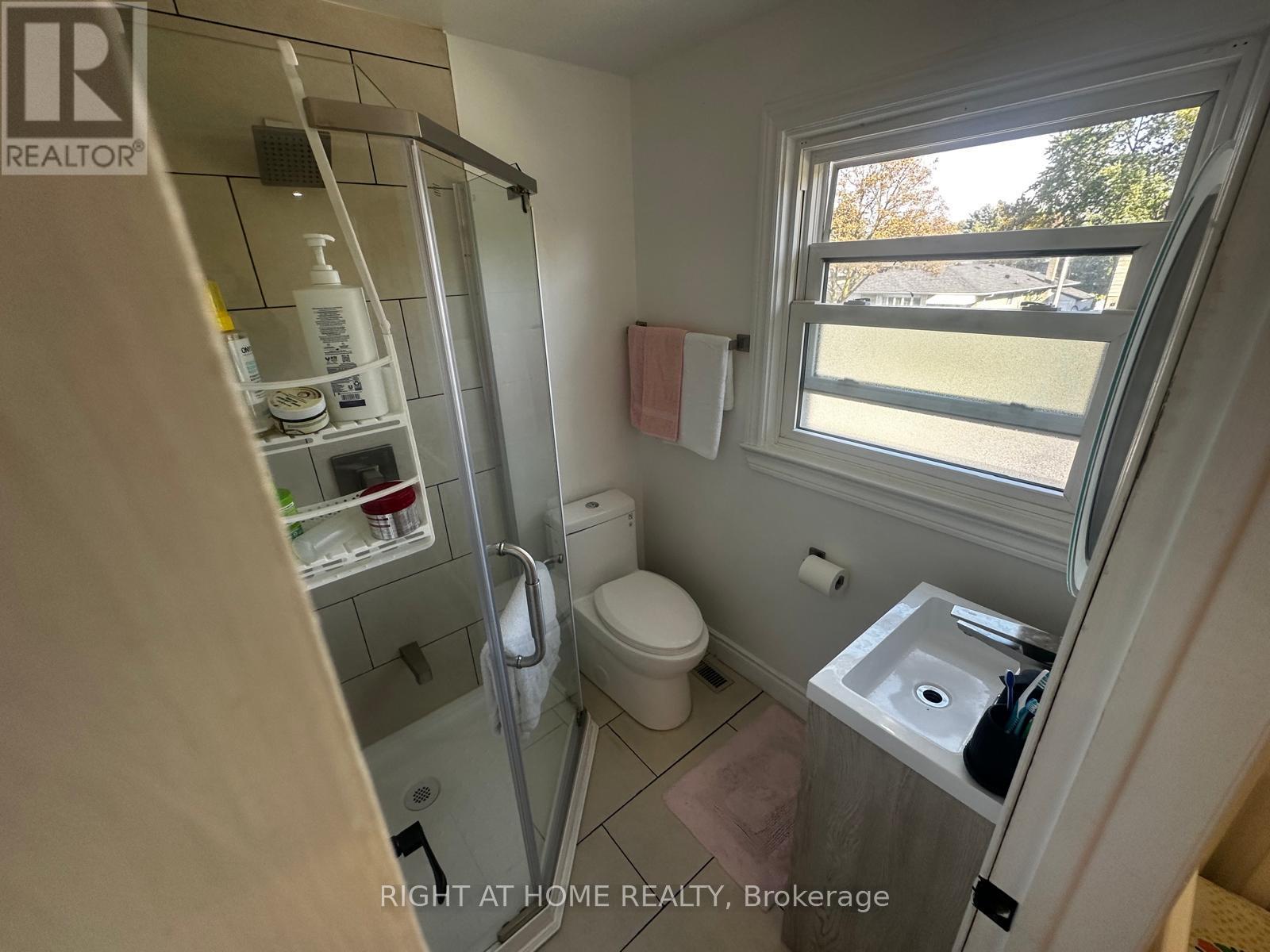 71 Sandrift Square, Toronto, ON photo 22