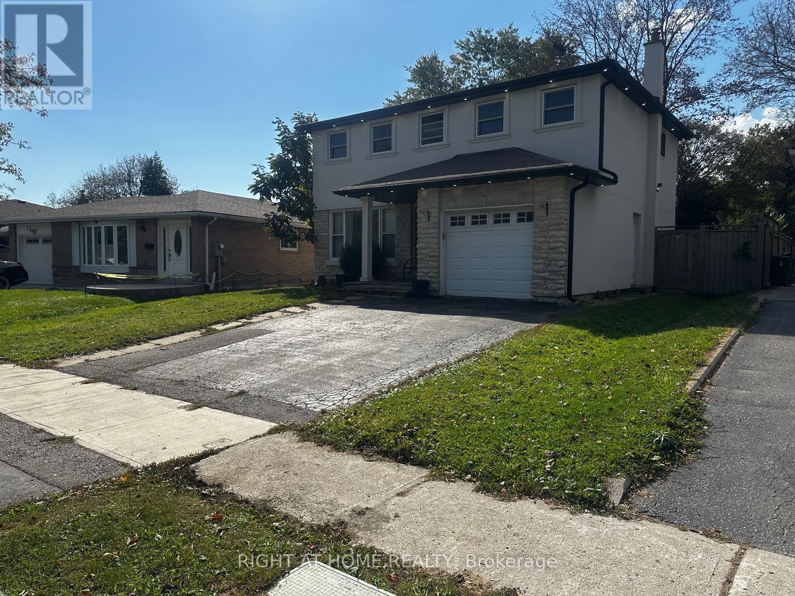71 Sandrift Square, Toronto, ON photo 3