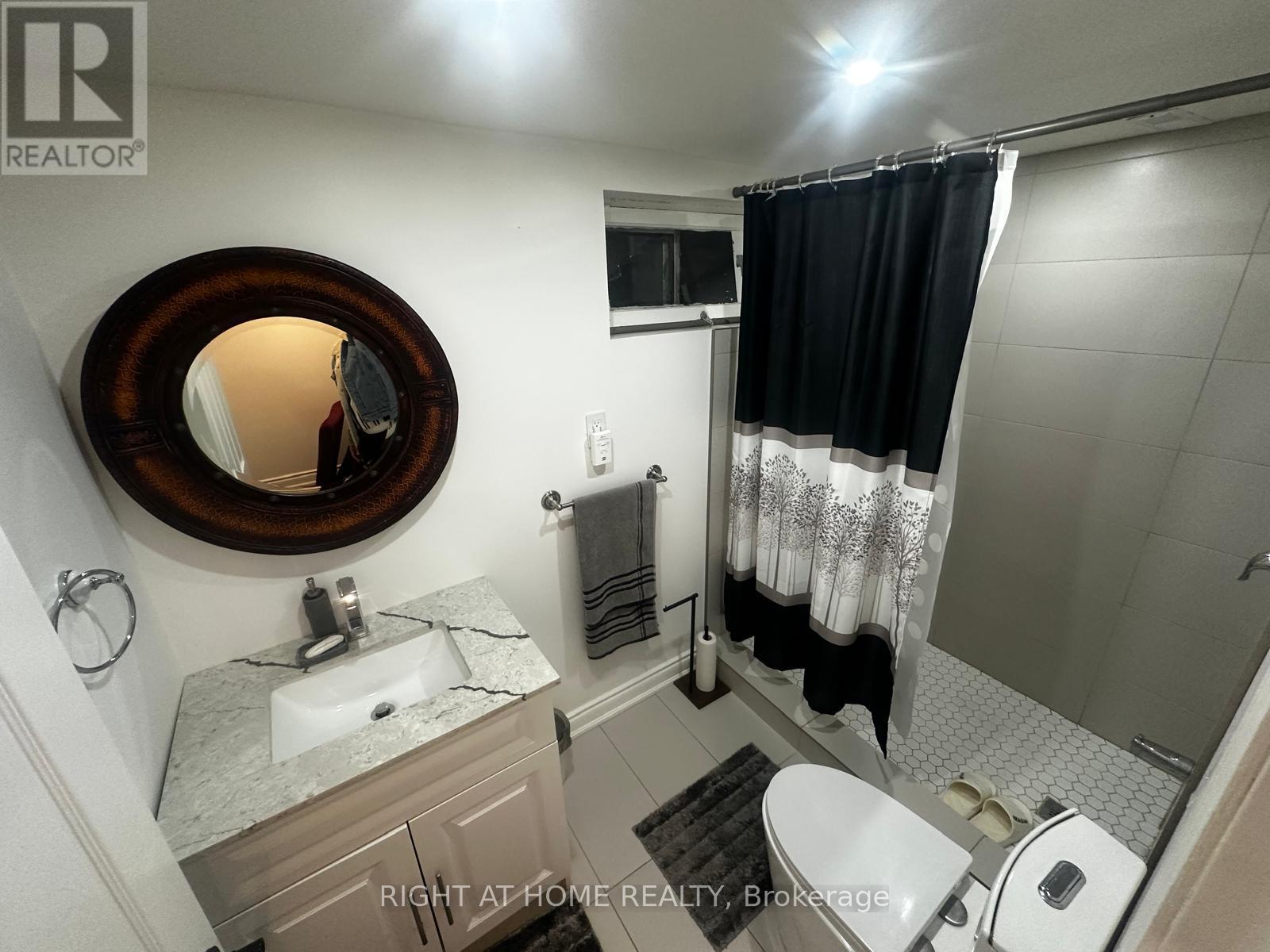 71 Sandrift Square, Toronto, ON photo 37