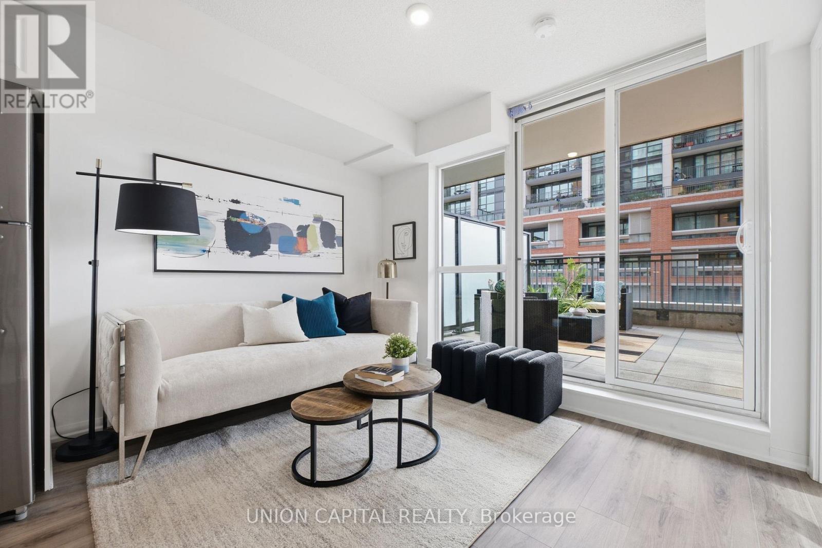 735 - 3091 DUFFERIN STREET, Toronto (Yorkdale-Glen Park) — photo 2