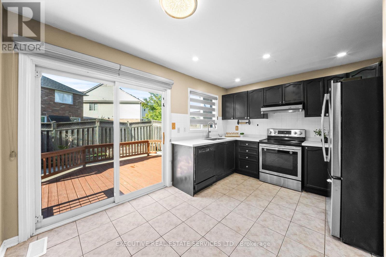 34 Worthington Avenue, Brampton, ON photo 22