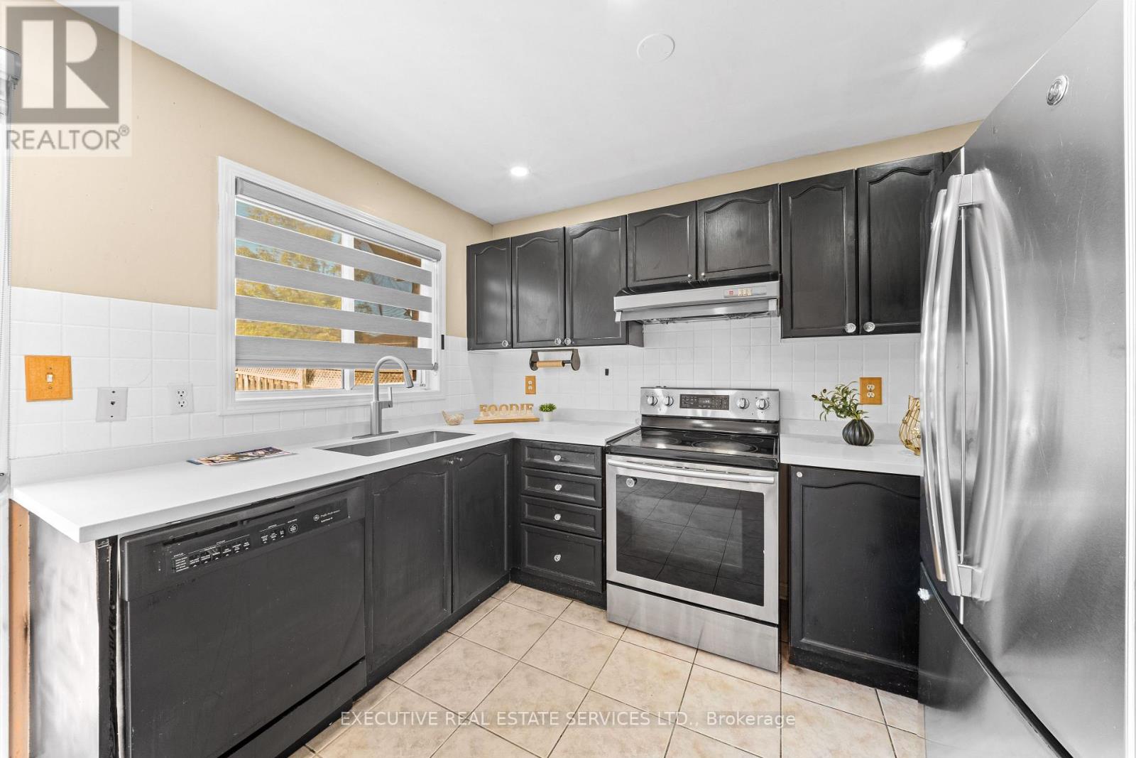 34 Worthington Avenue, Brampton, ON photo 23