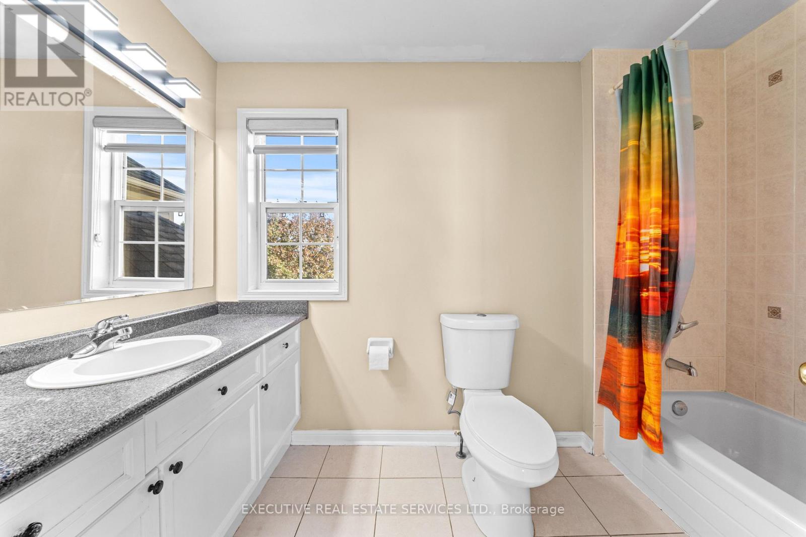 34 WORTHINGTON AVENUE - 30
