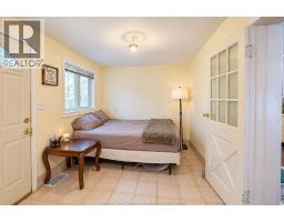 Living room - 1827 Moy Avenue, Windsor, ON N8W2M3 Photo 10