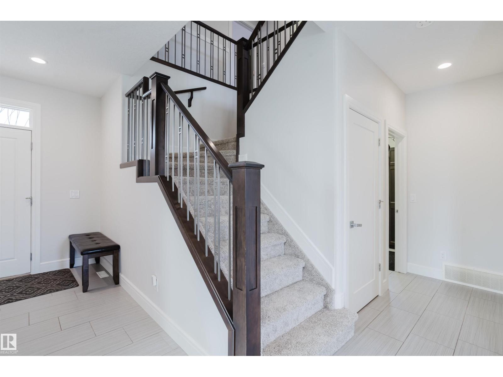 1 EASTVIEW ST - 30