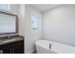 1 Eastview St, St  Albert, AB T8N4G4 Photo 40