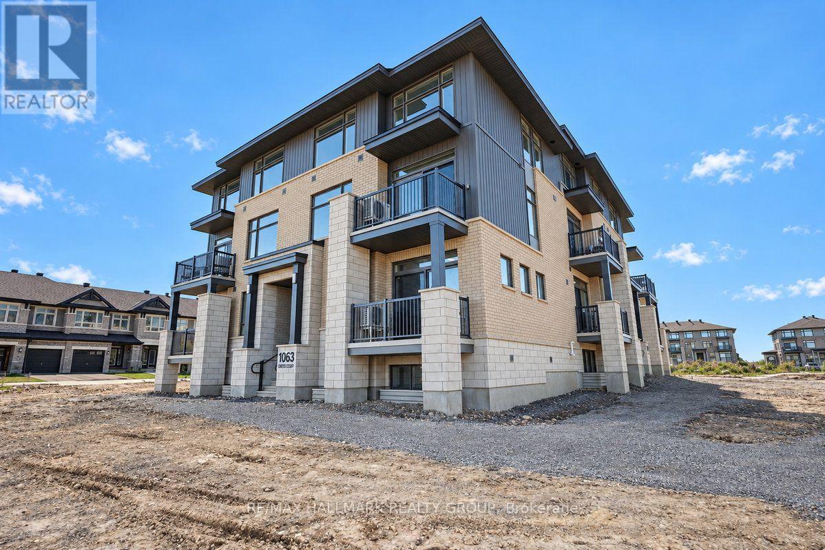 1063 CEDAR CREEK DR DRIVE, Ottawa — photo 3