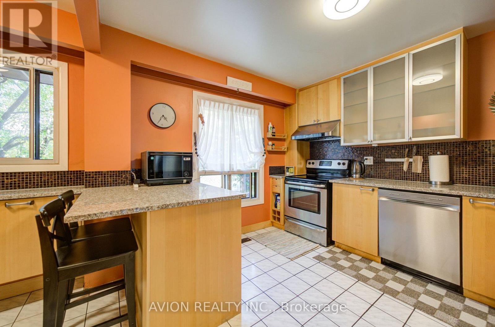 25- 11 Plaisance Road, Richmond Hill, ON photo 15