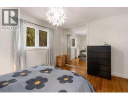 4207 5 Avenue SW - photo 23