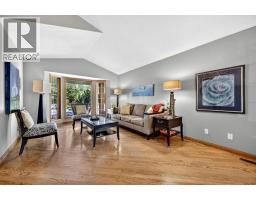 5 Sunset Crescent - photo 4