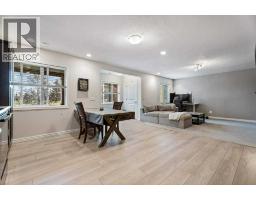 303 Lakeside Greens Drive - photo 28
