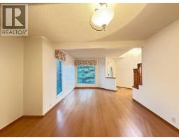 70 Schooner Close NW - photo 3