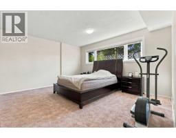 3102 38 Street SW - photo 18