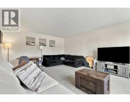 3102 38 Street SW - photo 8