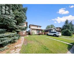 32 Shawmeadows Road SW - photo 2