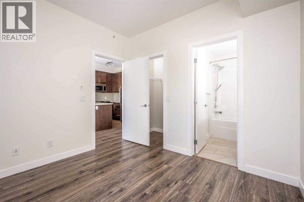 #303 4 Sage Hill Terrace NW - 15